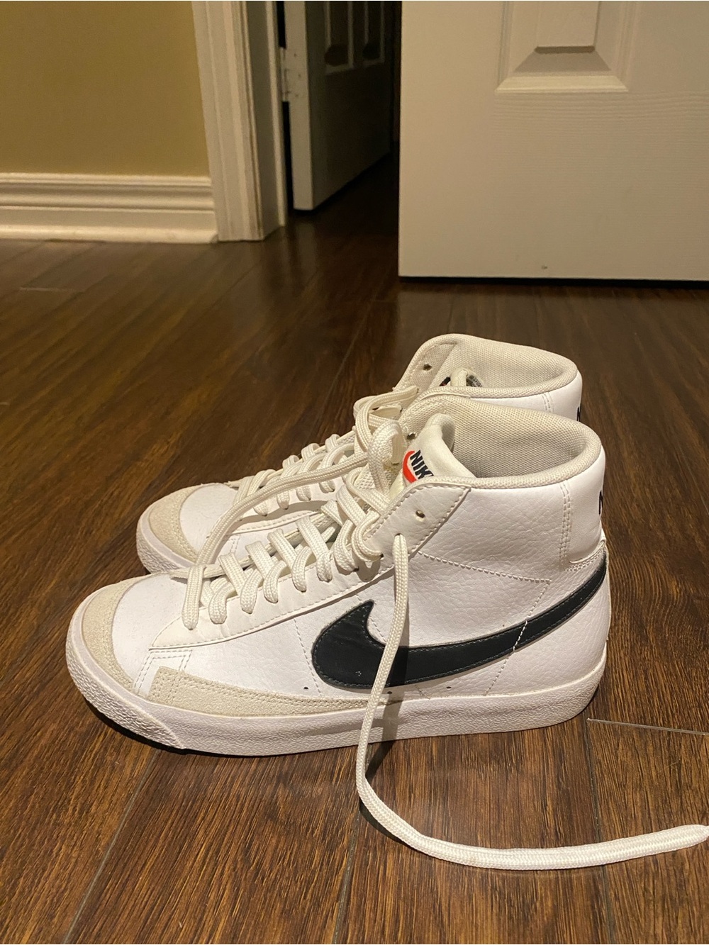 Nike Kids Blazer: Size 6.5Y